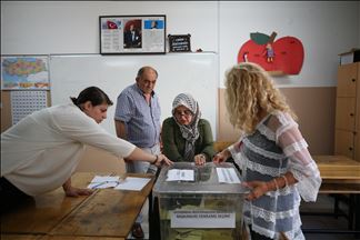 Termina votación para la alcaldía de Estambul