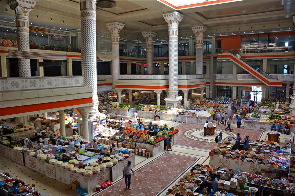 سوق "مهركون" في طاجيكستان أجمل أسواق آسيا الوسطى