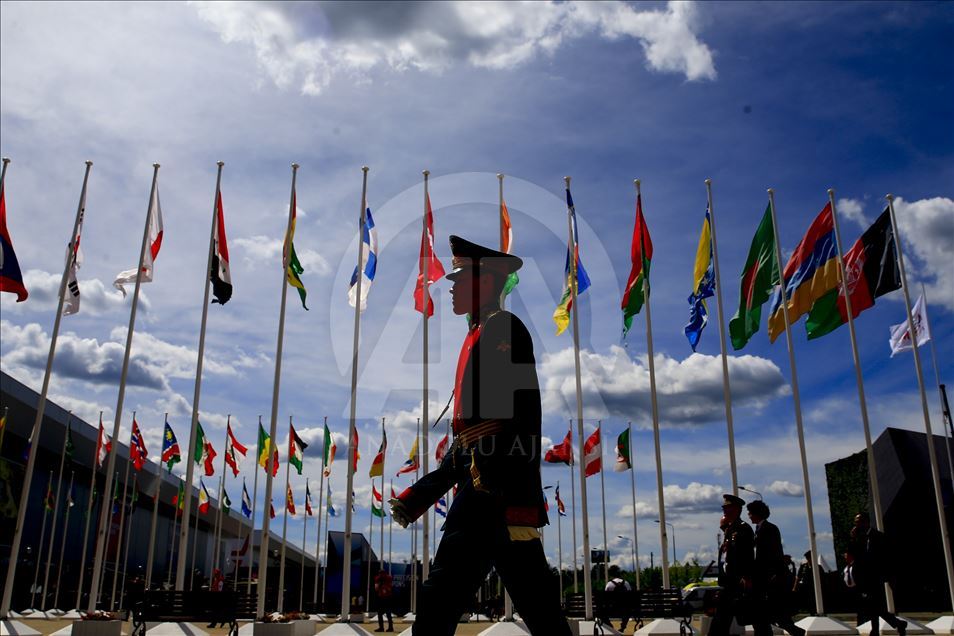 Rusya'da "Armiya-2019" forumu başladı