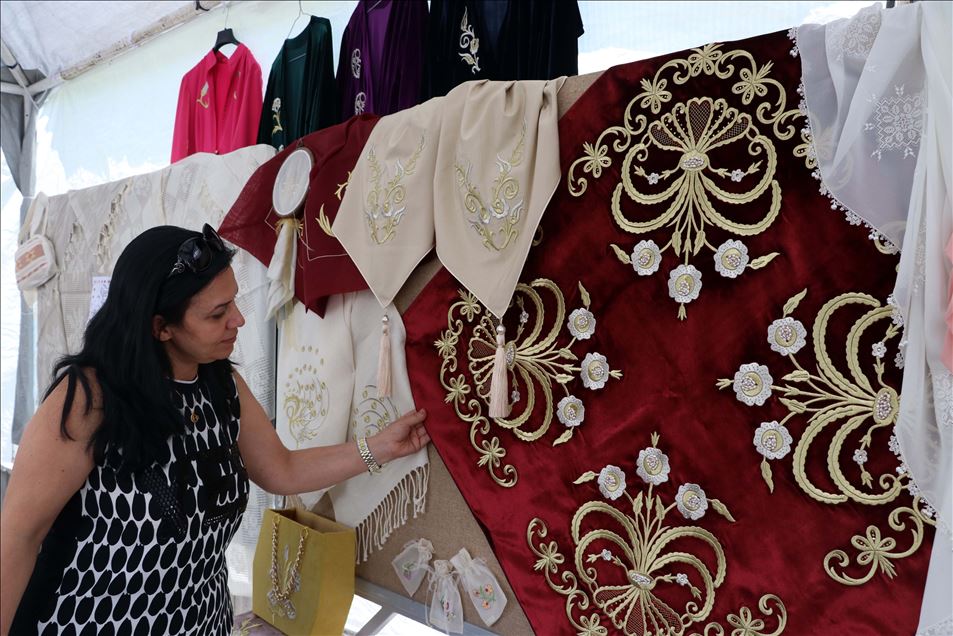 انطلاق مهرجان الفنون اليدوية وسط تركيا