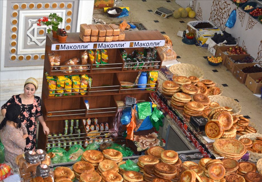 سوق "مهركون" في طاجيكستان أجمل أسواق آسيا الوسطى