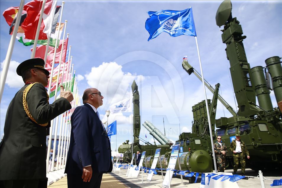 Rusya'da "Armiya-2019" forumu başladı