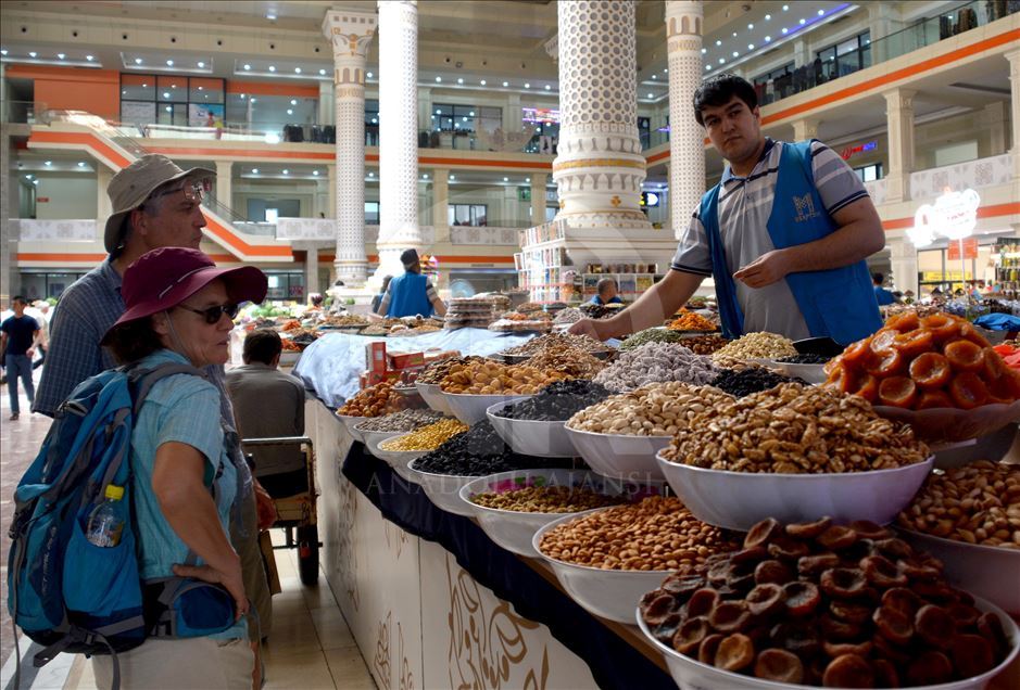 Orta Asya'nın en güzel pazarı Mehrgon