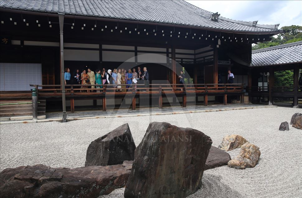 Liderlerin eşleri Japonya'nın Kyoto kentinde