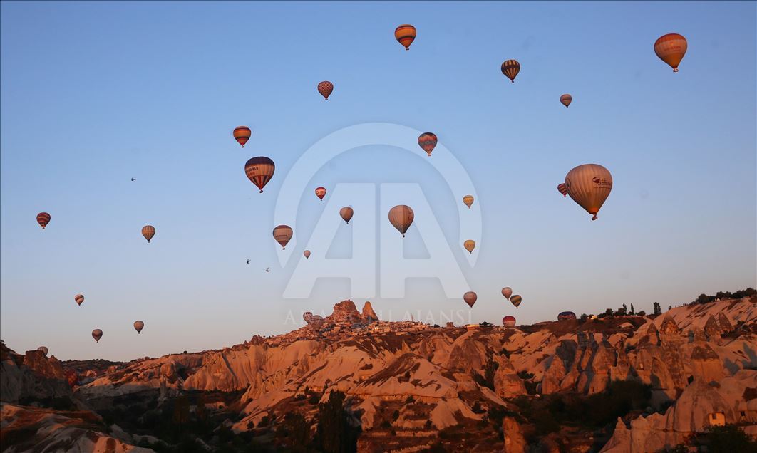 بالن سواری بر فراز کاپادوکیا، تجربه ای فراموش نشدنی