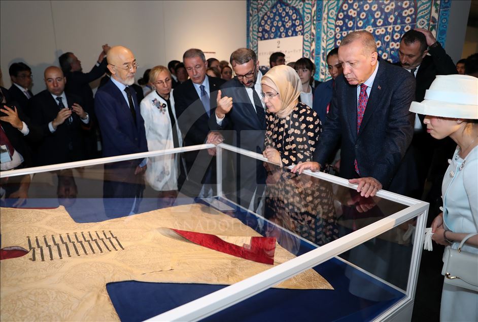 Эрдоган посетил выставку Османского наследия в Киото
