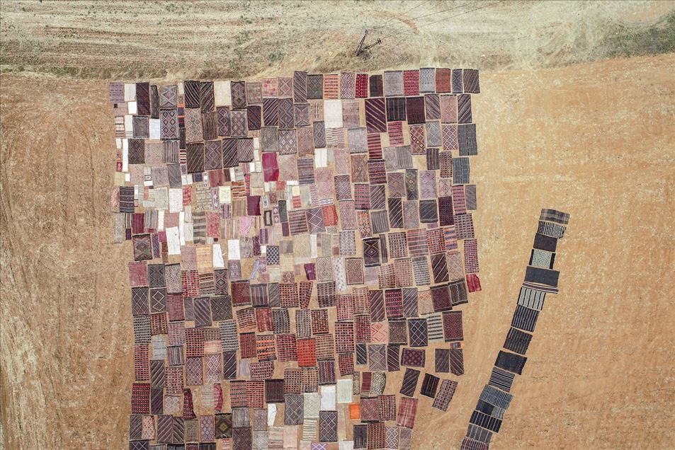 "Alfombras hechas a mano" en Anatolia