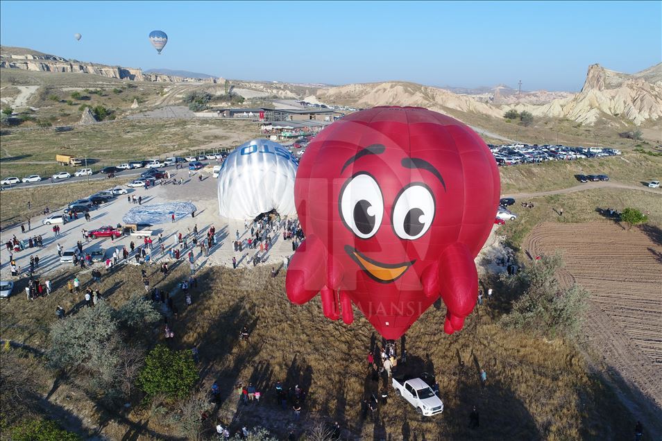 Turkey Hot air balloons brighten up Cappadocia skies Anadolu Ajansı