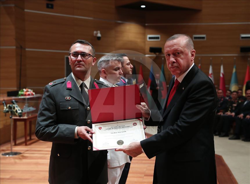 حضور رئیس جمهور اردوغان در مراسم فارغ التحصیلی دانشگاه دفاع ملی