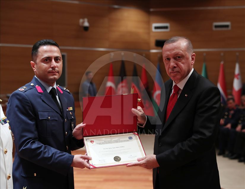 حضور رئیس جمهور اردوغان در مراسم فارغ التحصیلی دانشگاه دفاع ملی