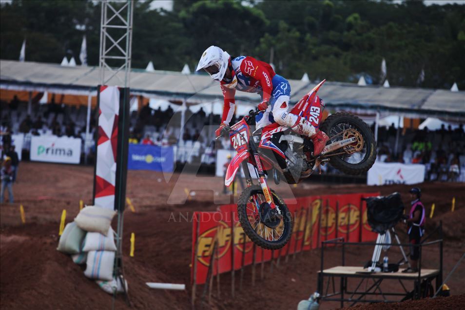 Kejuaraan Dunia Motocross MXGP di Palembang