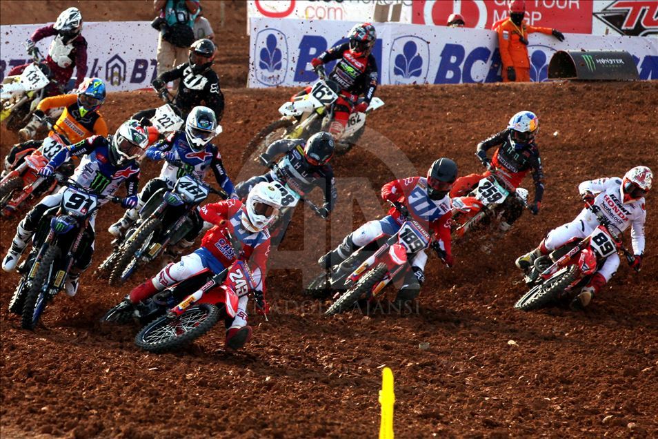 Kejuaraan Dunia Motocross MXGP di Palembang