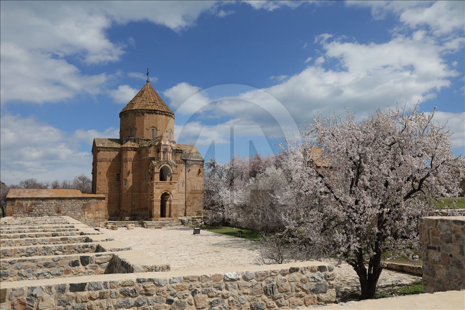 Van Gölü'nün adaları daha "hassas" korunacak