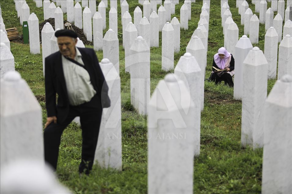 Ahead of 33 Srebrenica Genocide victims' burial