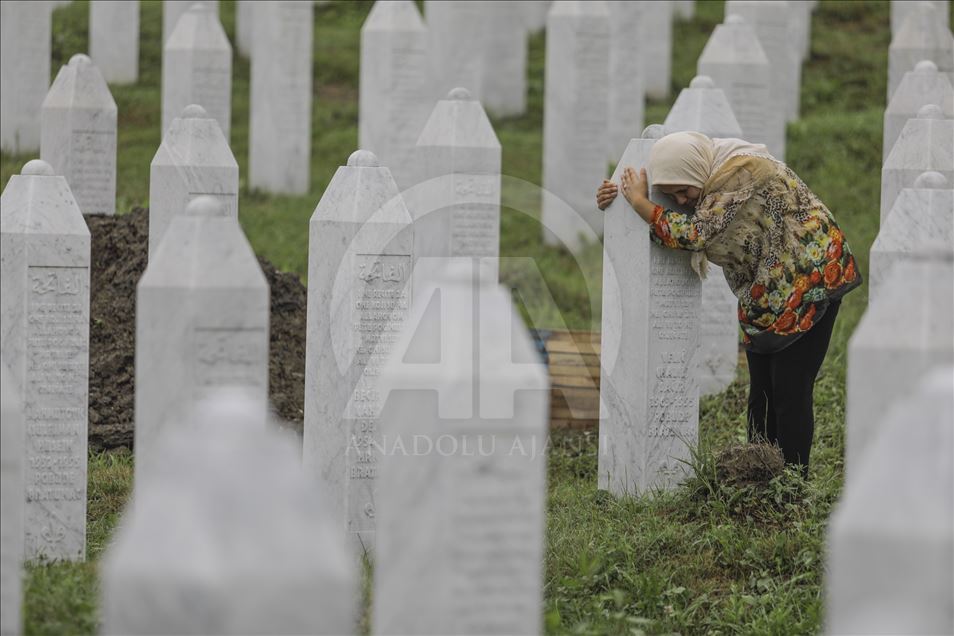 Ahead of 33 Srebrenica Genocide victims' burial