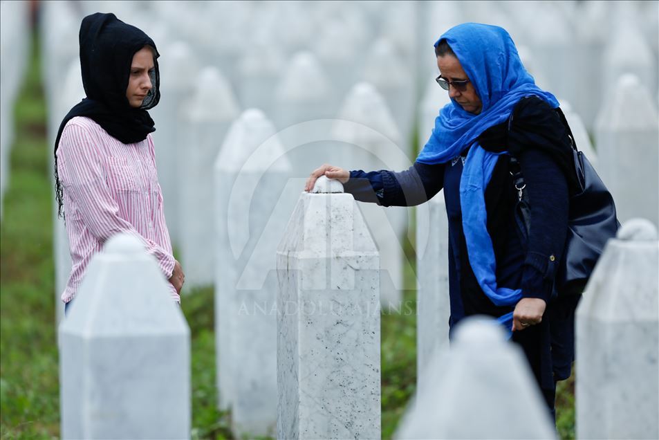 Peringatan 24 tahun tragedi Srebrenica
