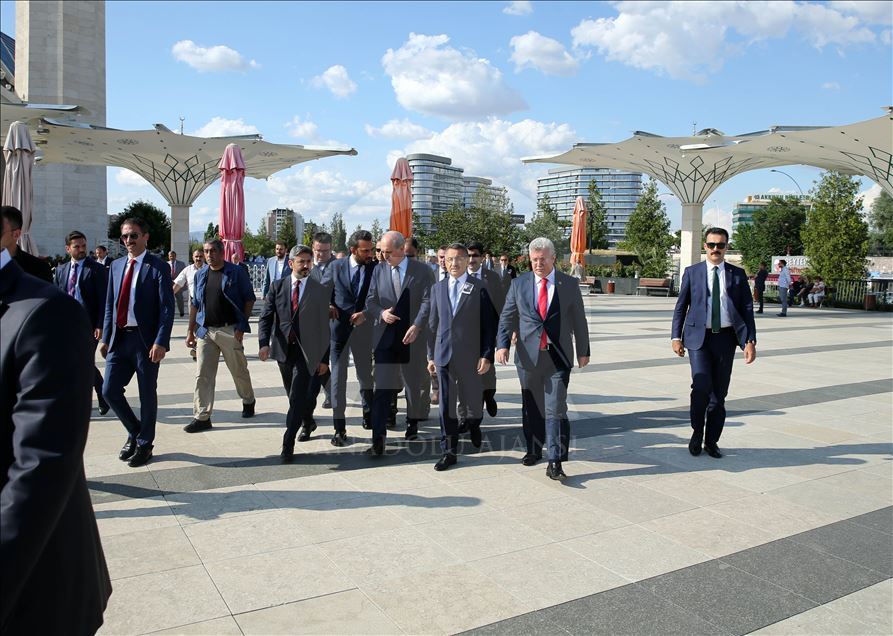 Dengir Mir Mehmet Fırat, son yolculuğuna uğurlandı