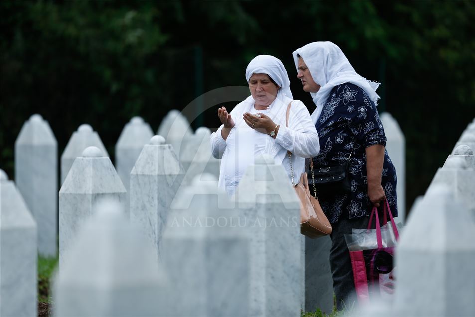 Peringatan 24 tahun tragedi Srebrenica