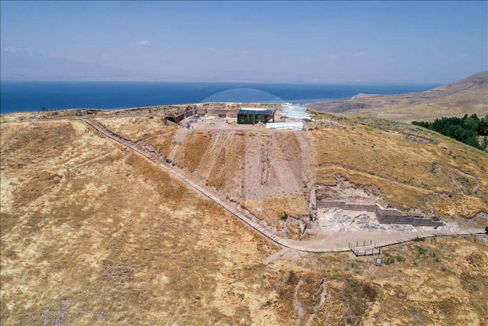 معبد اورارتوها در وان ترکیه بازسازی می‌شود