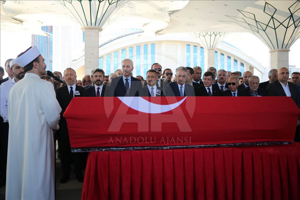 Dengir Mir Mehmet Fırat, son yolculuğuna uğurlandı