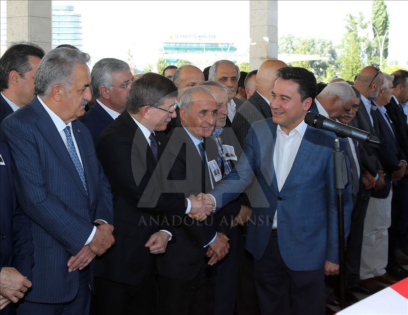 Dengir Mir Mehmet Fırat, son yolculuğuna uğurlandı