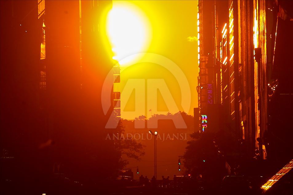 New York'ta gün batımı "Manhattanhenge"