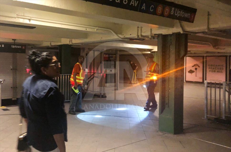 Power outage in Manhattan