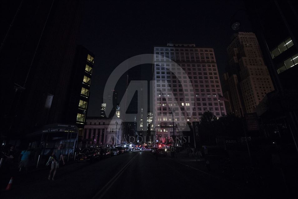 Power outage in Manhattan