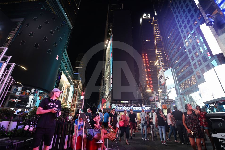 Power outage in Manhattan