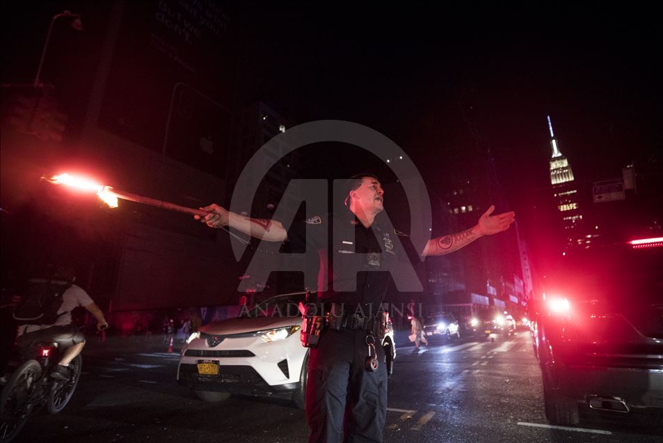 Power outage in Manhattan