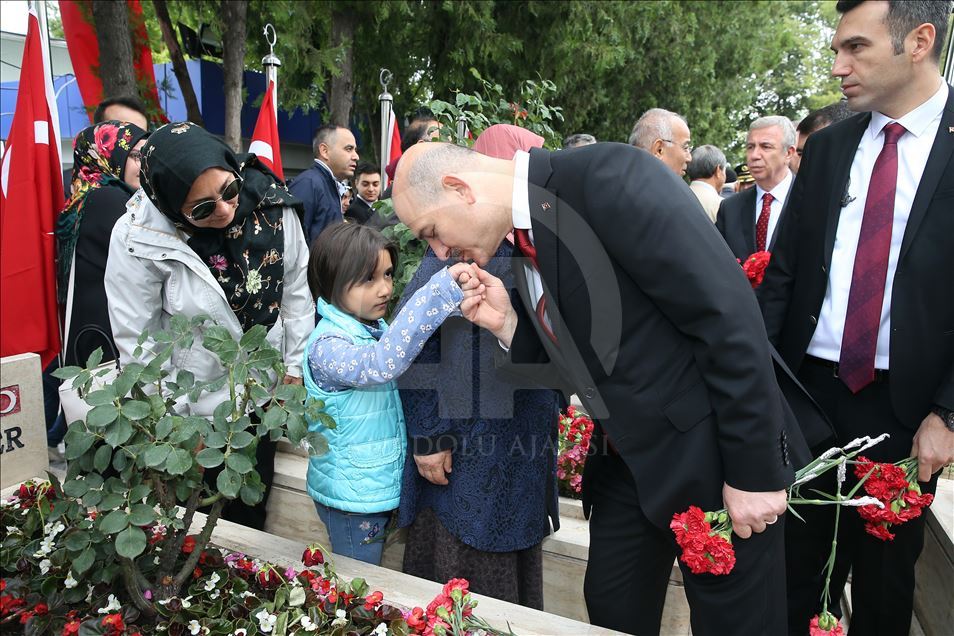 15 Temmuz Demokrasi Şehitliği'nde anma