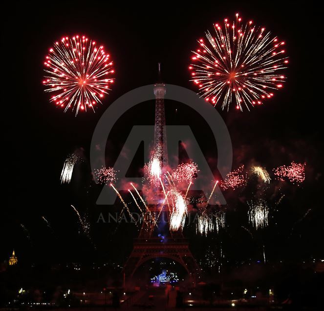 Eiffel Tower Bastille Day fireworks