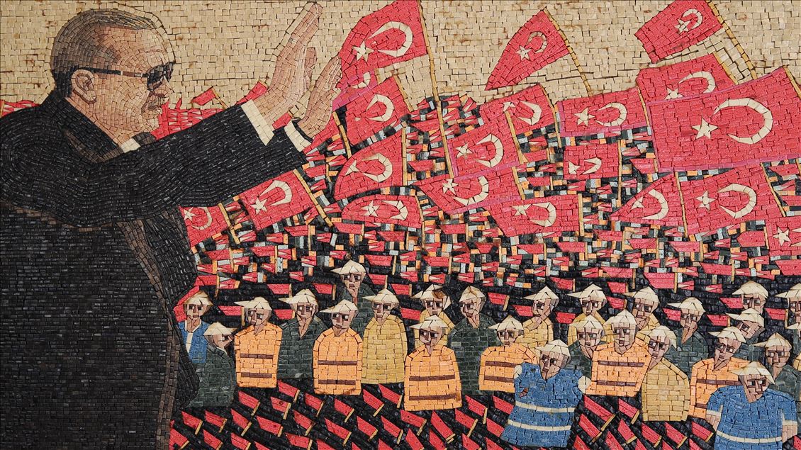 Historiani sirian i artit përshkruan 15 Korrikun në një tablo mozaiku