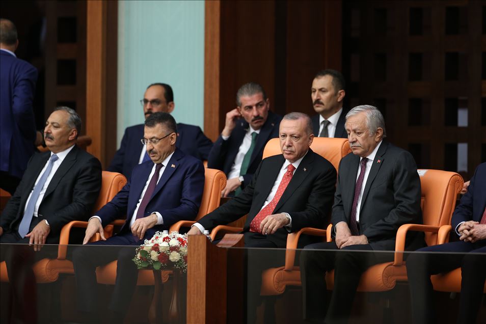 رئيس البرلمان التركي: موقف شعبنا أفشل محاولة الانقلاب
