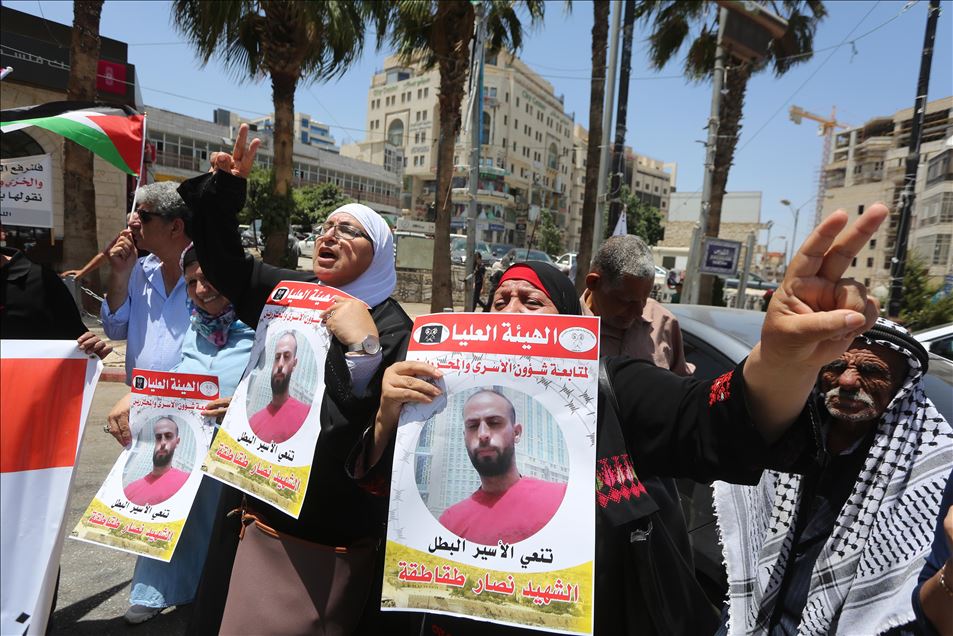 تنديد فلسطيني بحادث استشهاد المعتقل "طقاطقة"