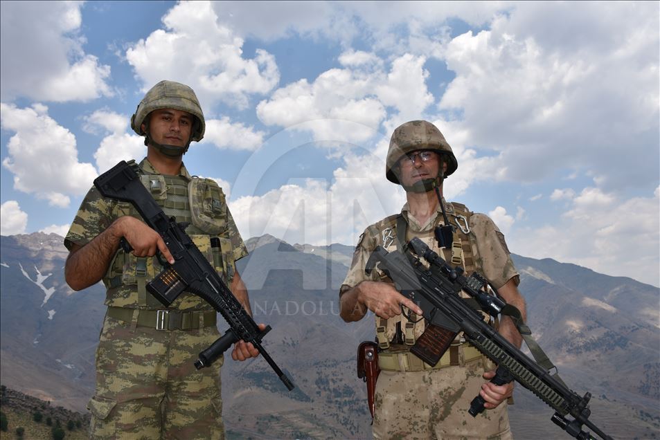 Baba oÄul omuz omuza vatan nÃ¶betinde