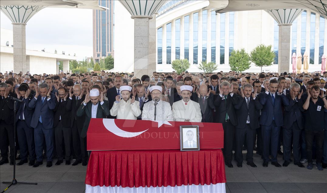 Erbil'de şehit düşen Türk diplomat Köse son yolculuğuna uğurlandı