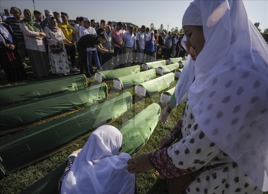Falet namazi i xhenazes për 86 viktimat nga Prijedori dhe Kotor Varoshi