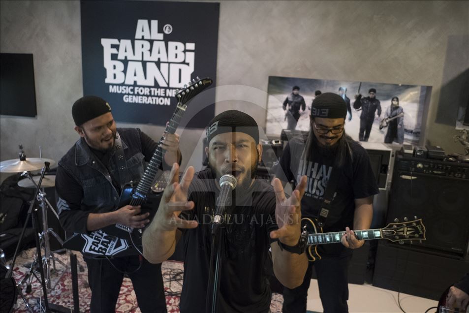 Al Farabi Band - Muslim Heavy Metal Band