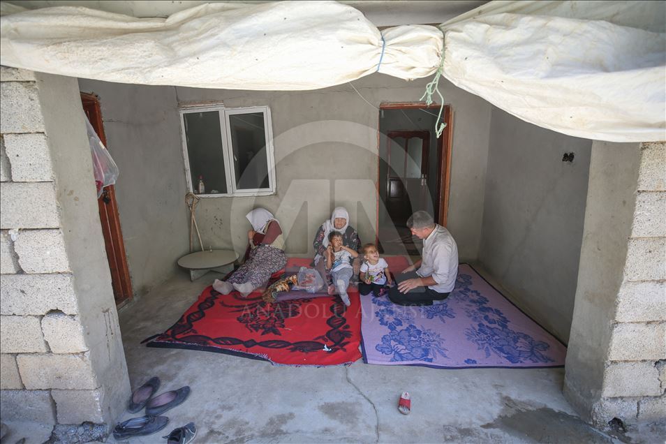 Terörden arındırılan mezralarında huzura kavuştular