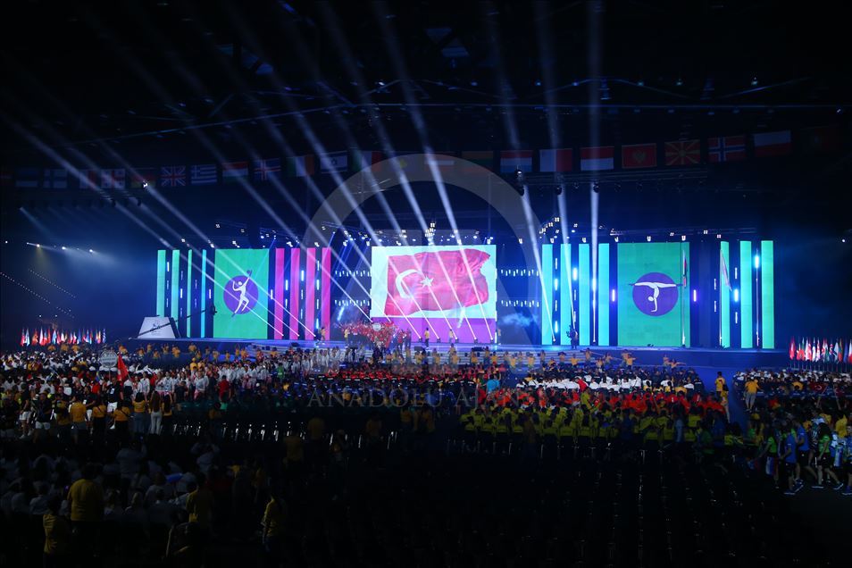 أذربيجان.. انطلاق النسخة الـ 15 لمهرجان الشباب الأولمبي الأوروبي
