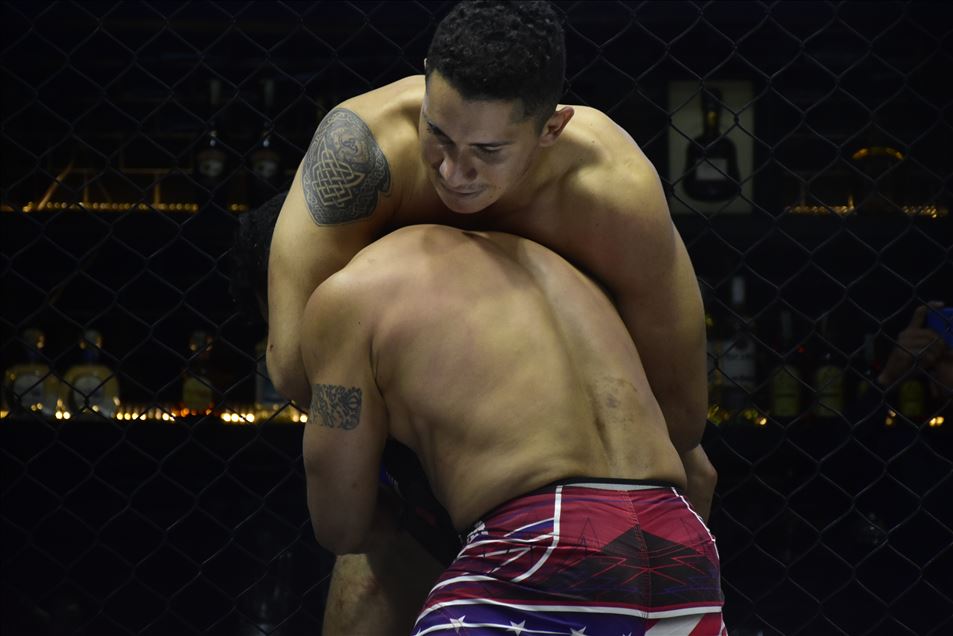 Evento de artes marciales mixtas en Bogotá, Colombia 