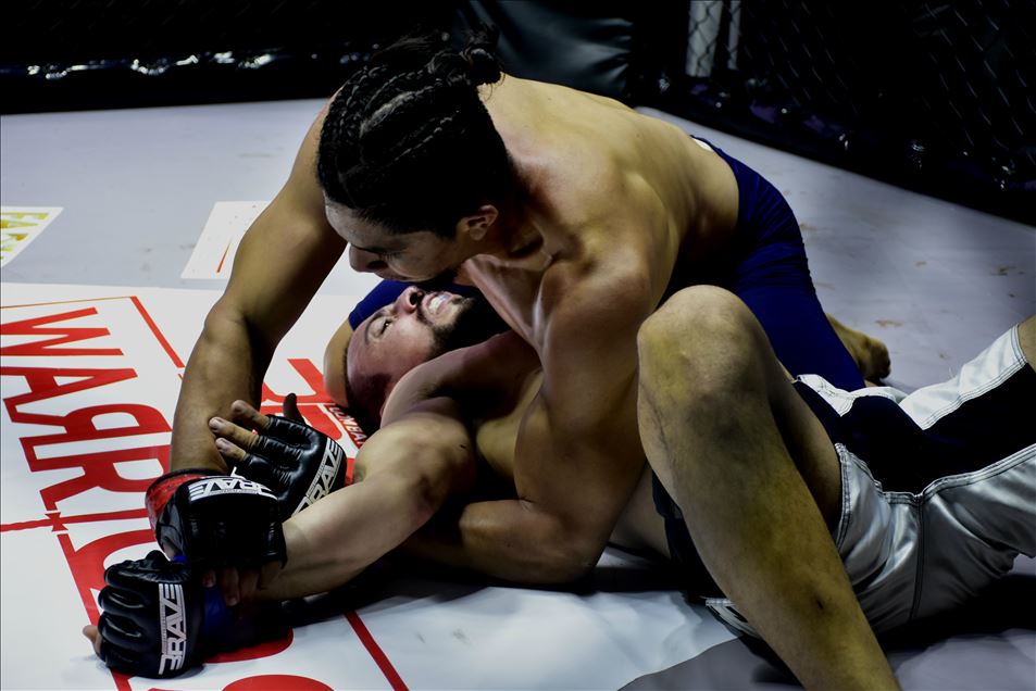 Evento de artes marciales mixtas en Bogotá, Colombia 
