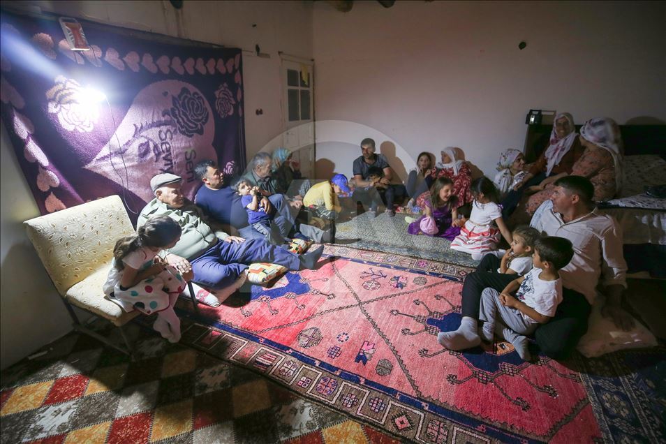 Terörden arındırılan mezralarında huzura kavuştular