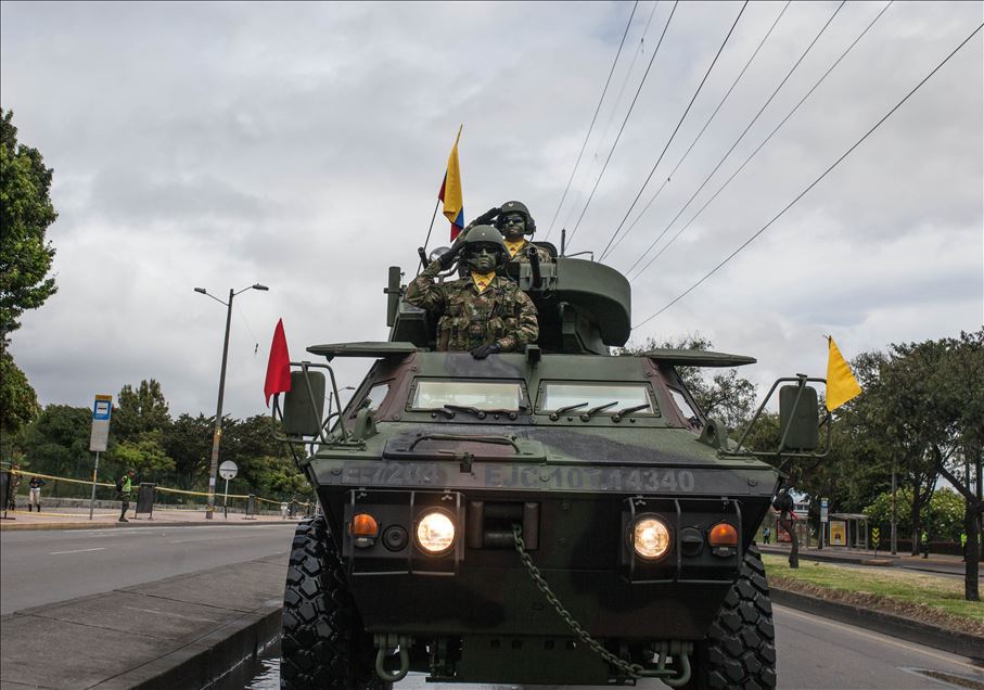 Desfile militar del Día de la Independencia de Colombia