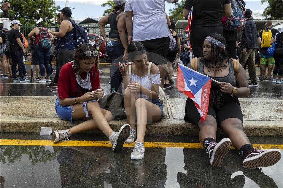 Masiva manifestación en Puerto Rico 