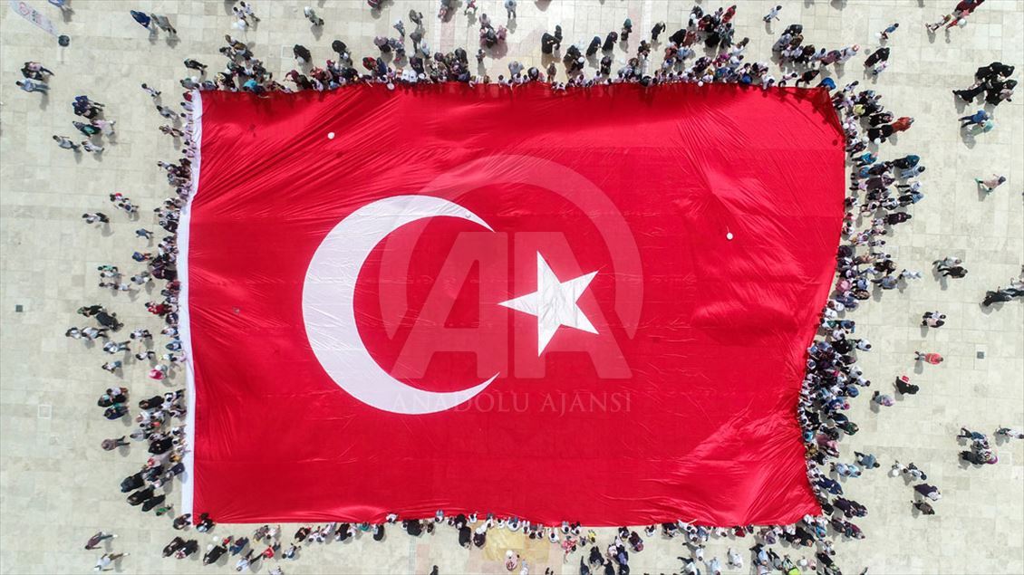Büyük Çamlıca Camisi'nde Yaz Kuran Kursu Şenliği