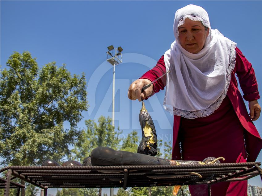 Diyarbakır'da mangal ateşleri "babaganuç" için yanmaya başladı