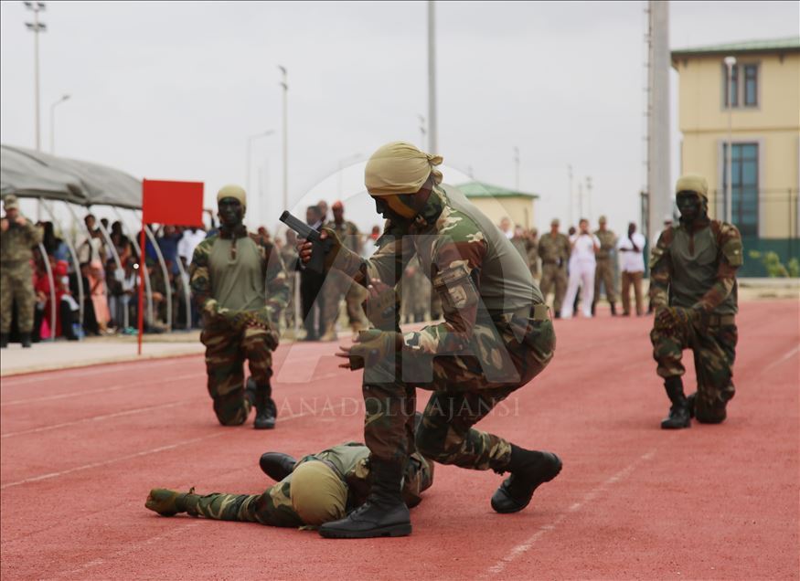 Somalian based Turkish military training academy's graduate soldiers
