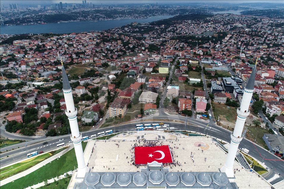 Büyük Çamlıca Camisi'nde Yaz Kuran Kursu Şenliği